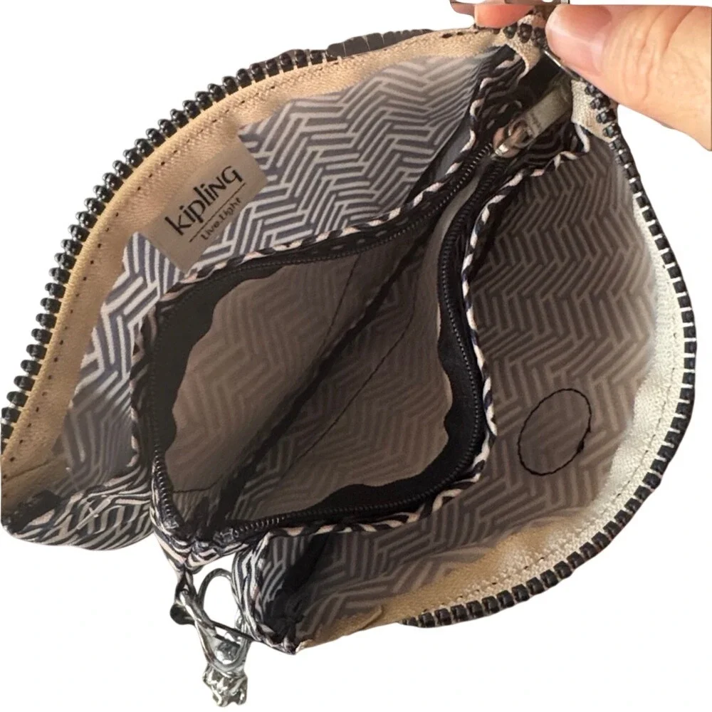 Kipling Creativity XL‎ Urban Chevron Cosmetic Bag Toiletries Bag NWT
